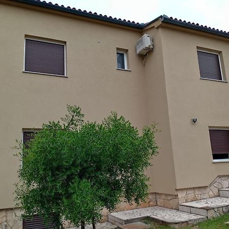 Tomi Apartman Póla Kültér fotó