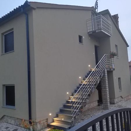 Tomi Apartman Póla Kültér fotó