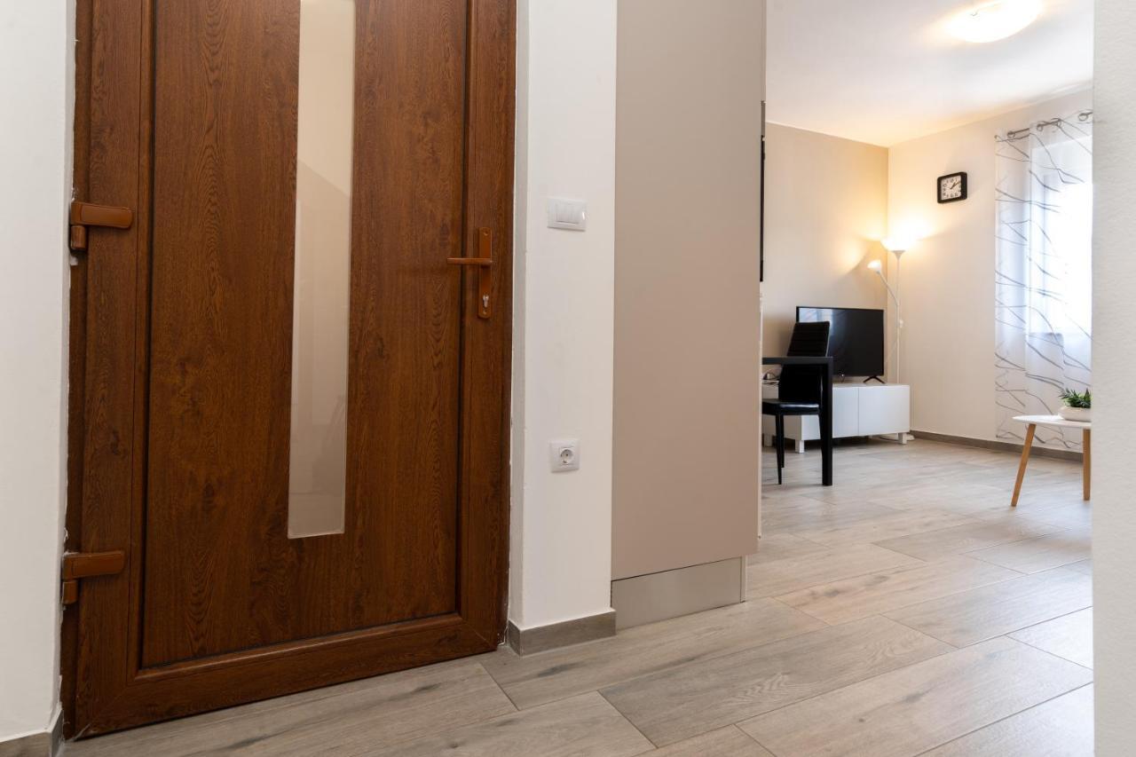 Tomi Apartman Póla Kültér fotó