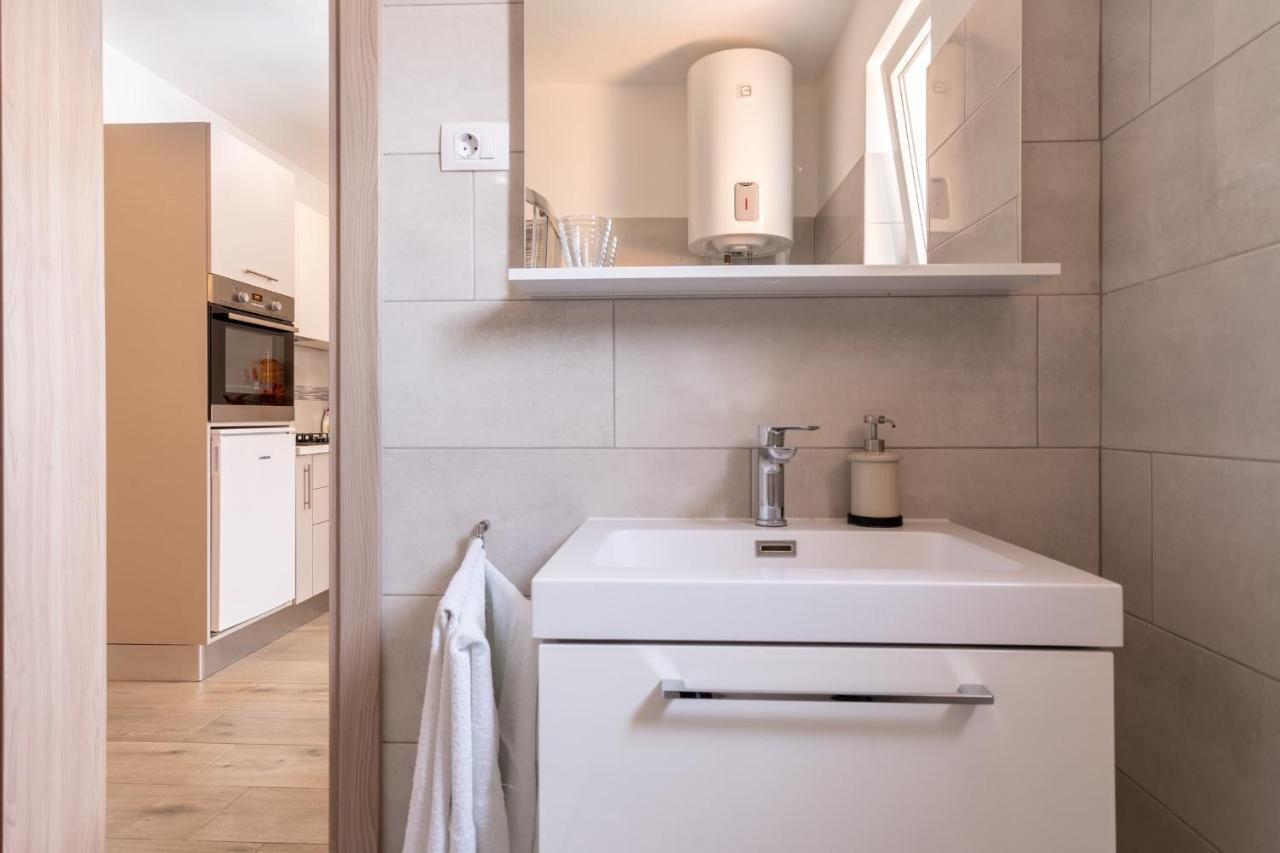 Tomi Apartman Póla Kültér fotó