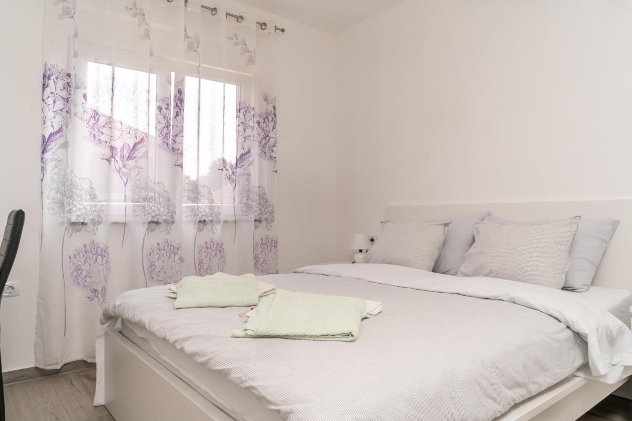 Tomi Apartman Póla Kültér fotó